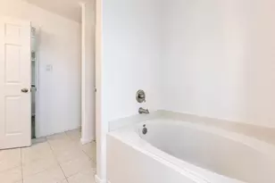 1802 Oak Lodge Dr, Pearland, TX 77581 - Photo 14