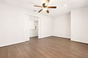1802 Oak Lodge Dr, Pearland, TX 77581 - Photo 20