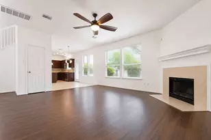 1802 Oak Lodge Dr, Pearland, TX 77581 - Photo 8