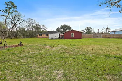 203 S Fm-565 S, Baytown, TX 77523 - Photo 32