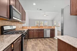 23502 Breckenridge Dale Ln, Spring, TX 77373 - Photo 8
