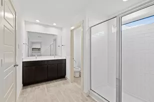 12733 Ermine St, Houston, TX 77047 - Photo 8