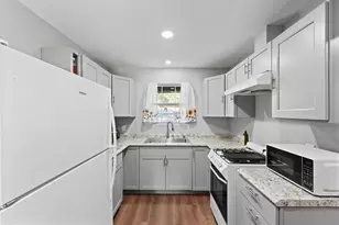 7610 Touchstone St, Houston, TX 77028 - Photo 6