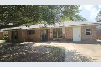 4502 Charriton Drive, Houston, TX 77039 - Photo 10