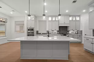 15716 Hoptree Hts Ln, Conroe, TX 77302 - Photo 2