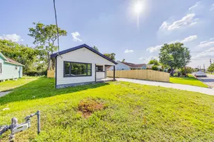 1106 11th St, Galena Park, TX 77547 - Photo 4