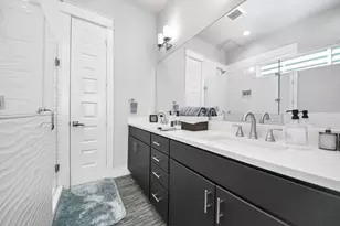 2116 Naomi St, Houston, TX 77054 - Photo 32