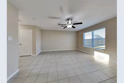 729 Totem Trail Drive, La Marque, TX 77568 - Photo 2