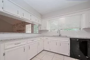 2606 Lexington Woods Dr, Spring, TX 77373 - Photo 20