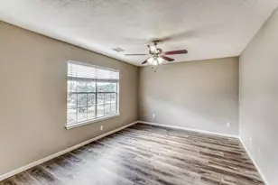 21902 Willow Shadows Dr, Tomball, TX 77375 - Photo 14