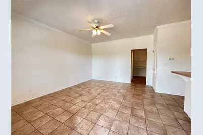 2455 Montgomery Road, Huntsville, TX 77340 - Photo 2