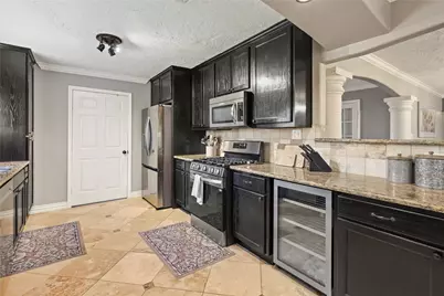 9402 Crispin Lane, Houston, TX 77080 - Photo 12