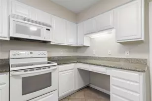 1042 Augusta Dr, Houston, TX 77057 - Photo 8