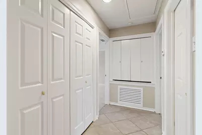 1042 Augusta Drive #1042, Houston, TX 77057 - Photo 12