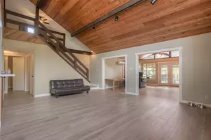 130 S Oak Bluff Dr, Trinity, TX 75862 - Photo 12