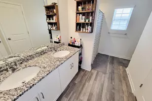 111 Avalon Dr, Huntsville, TX 77320 - Photo 20
