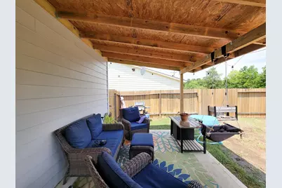 111 Avalon Drive, Huntsville, TX 77320 - Photo 28