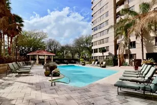 3525 Sage Rd, Houston, TX 77056 - Photo 2
