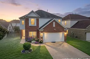 2706 Oak Ridge Park Dr, Houston, TX 77084 - Photo 2