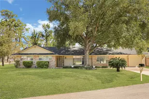 12738 Eastbrook Dr, Houston, TX 77013 - Photo 2