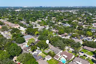 5223 Wigton Dr, Houston, TX 77096 - Photo 46