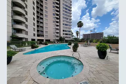 3525 Sage Road #402, Houston, TX 77056 - Photo 24