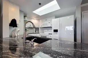 3525 Sage Rd, Houston, TX 77056 - Photo 2