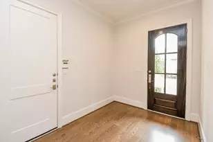 810 Remington Glade Dr, Houston, TX 77042 - Photo 2