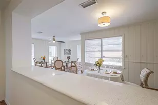2601 Briarhurst Dr, Houston, TX 77057 - Photo 26