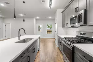 10301 Ashville Dr, Houston, TX 77051 - Photo 10