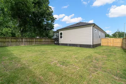 10301 Ashville Drive, Houston, TX 77051 - Photo 12