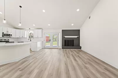 13102 Maxim Drive, Houston, TX 77065 - Photo 10