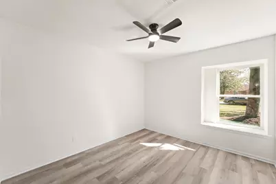 13102 Maxim Drive, Houston, TX 77065 - Photo 36