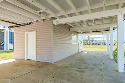 115 Doubloon Drive, Freeport, TX 77541 - Photo 30