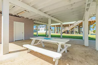 115 Doubloon Drive, Freeport, TX 77541 - Photo 32