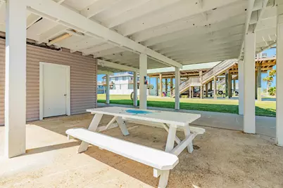 115 Doubloon Drive, Freeport, TX 77541 - Photo 32