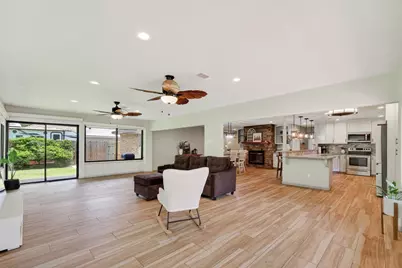 9727 Forest Hollow Drive, Baytown, TX 77521 - Photo 14