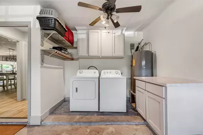 9727 Forest Hollow Drive, Baytown, TX 77521 - Photo 44