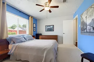 410 Village Creek Dr, Webster, TX 77598 - Photo 14