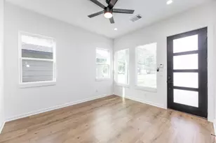 8502 Safeguard St, Houston, TX 77051 - Photo 4