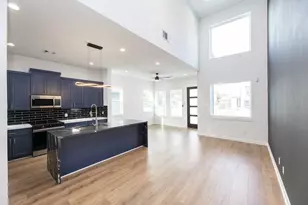 8502 Safeguard St, Houston, TX 77051 - Photo 8