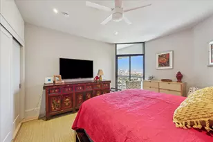 1701 Hermann Dr, Houston, TX 77004 - Photo 16