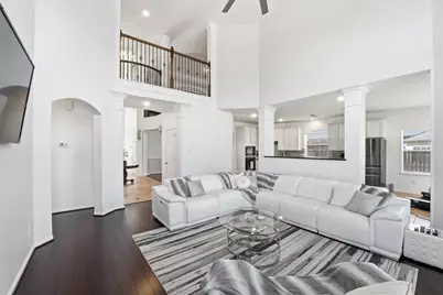 6102 Lakenshire Falls Lane, Katy, TX 77494 - Photo 6