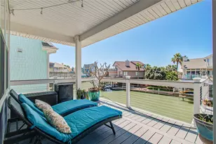 215 Lokai St, Tiki Island, TX 77554 - Photo 36