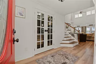 215 Lokai St, Tiki Island, TX 77554 - Photo 6