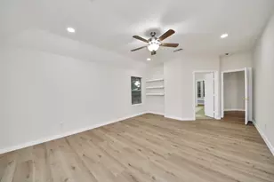 11927 Canyon Mills Dr, Houston, TX 77095 - Photo 20