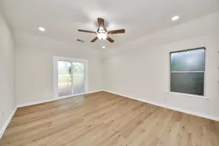 11927 Canyon Mills Dr, Houston, TX 77095 - Photo 30