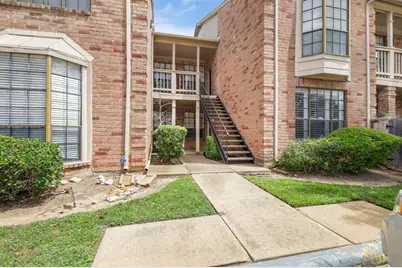 2255 Braeswood Park Drive #203, Houston, TX 77030 - Photo 2
