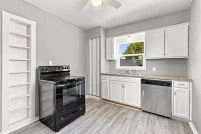 304 E 22nd Street #B, Bryan, TX 77803 - Photo 4