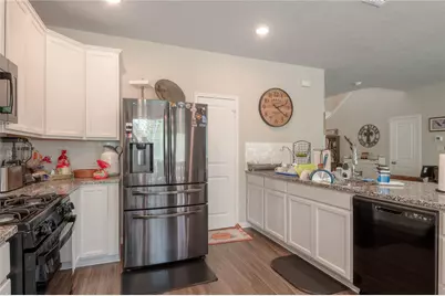 127 Worley Way, Huntsville, TX 77320 - Photo 8